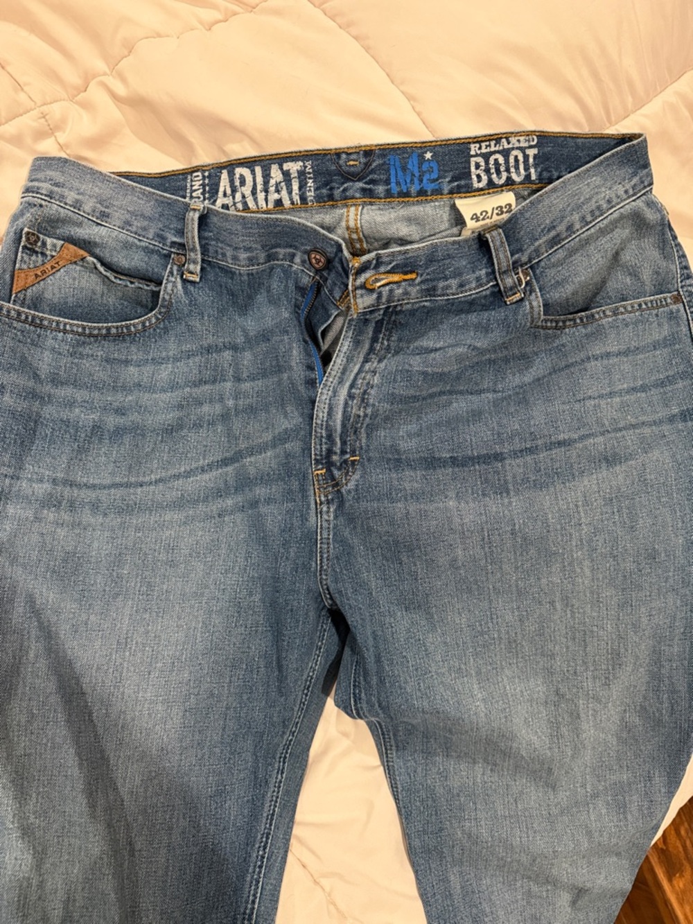 Ariat Men’s Light Blue Relaxed Bootcut Jeans